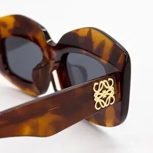 NEW LW40114F 53A, LOEWE SUNGLASSES HAVANA GREY NEW LW40114F 53A, LOEWE SUNGLASSES HAVANA GREY main image 4